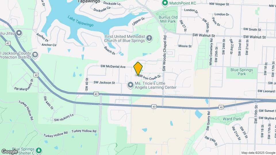 710 SW Shadow Glen Dr Map and Location Details