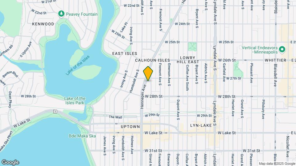 2715 Hennepin Ave Map and Location Details