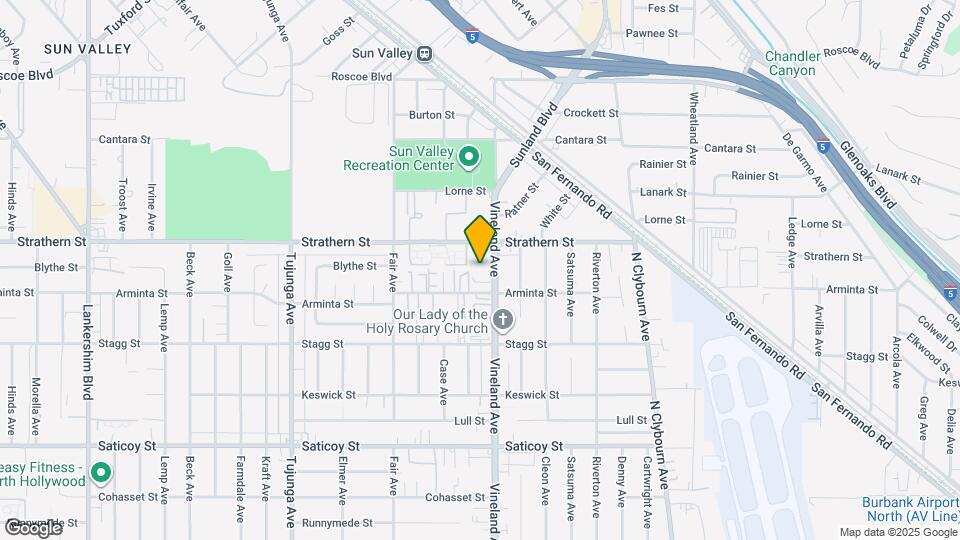 7925 Vineland Ave Map and Location Details