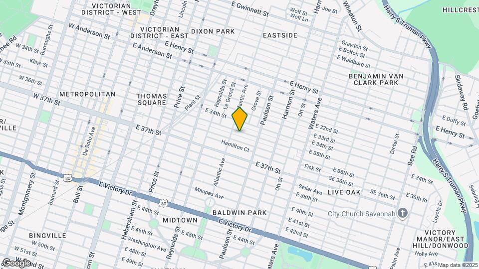 715 E 35th St Map and Location Details