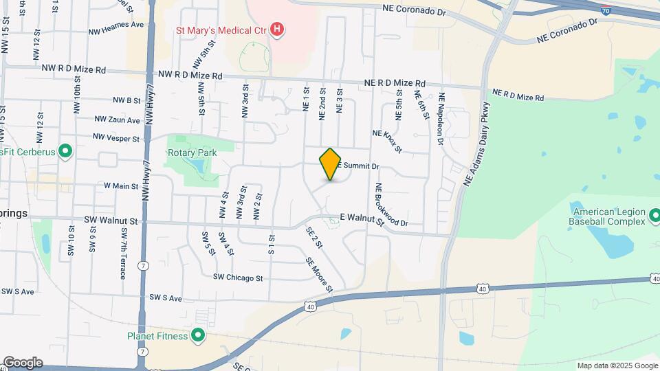 316 NE Lakeview Dr Map and Location Details