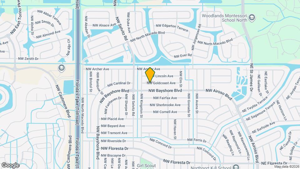 574 NW Goldcoast Ave Map and Location Details