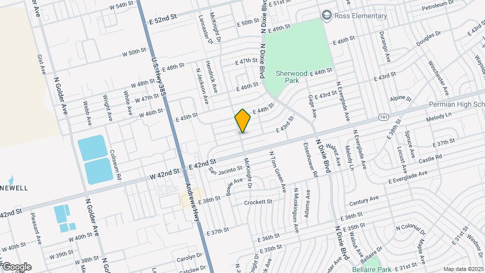 401 E 43rd St Map and Location Details