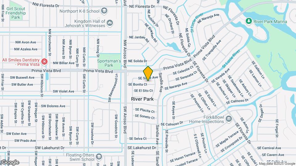 121 SE Bonita Ct Map and Location Details
