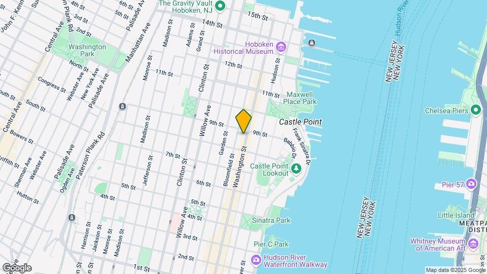 824 Washington St Map and Location Details