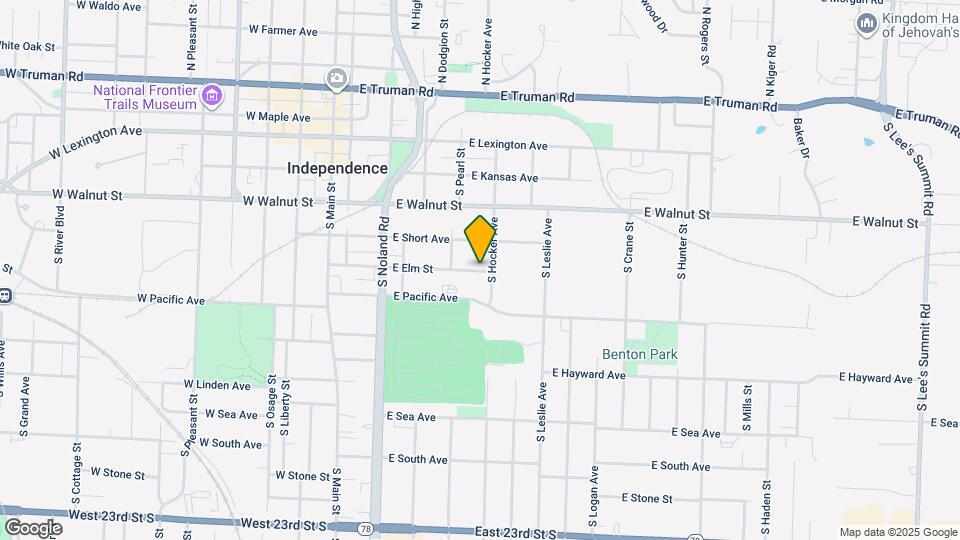 426 E Elm St Map and Location Details