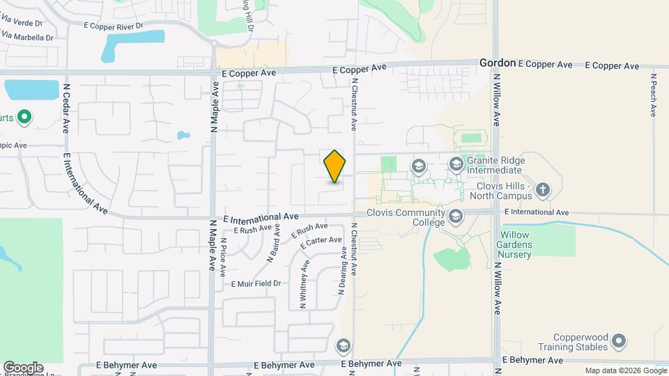 2426 E Oakmont Ave Map and Location Details