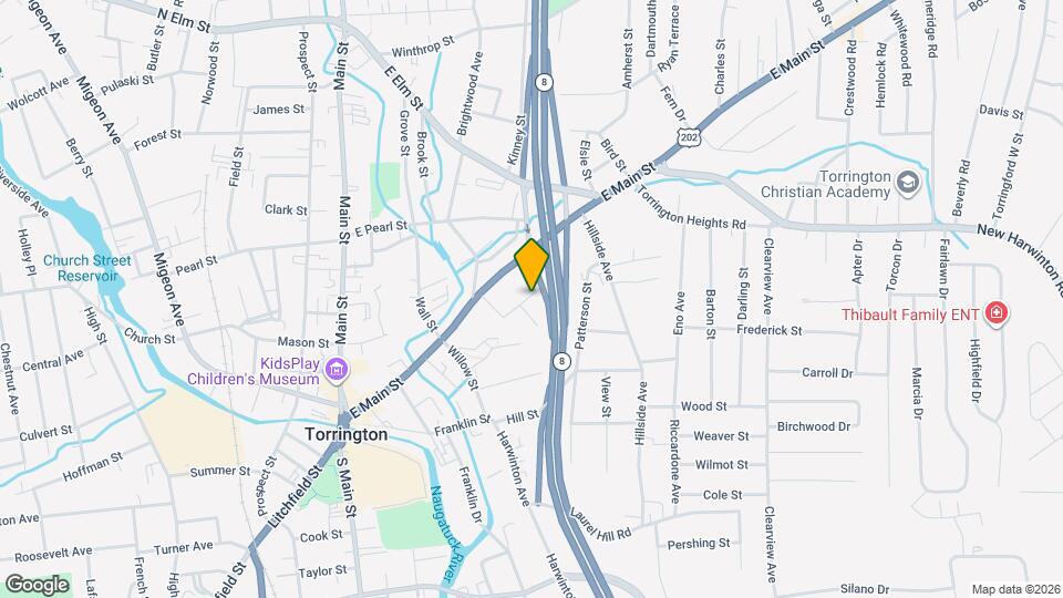 44 Farnham Ave Map and Location Details