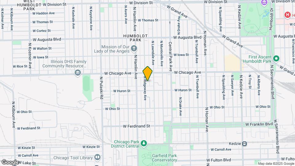 725 N Ridgeway Ave Map and Location Details