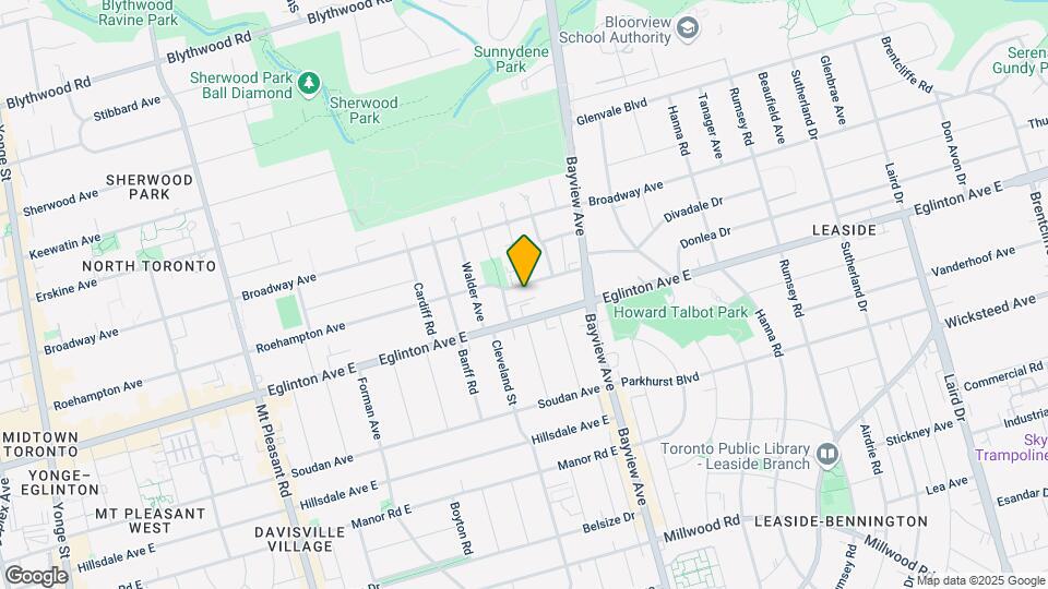 597 Roehampton Ave Map and Location Details