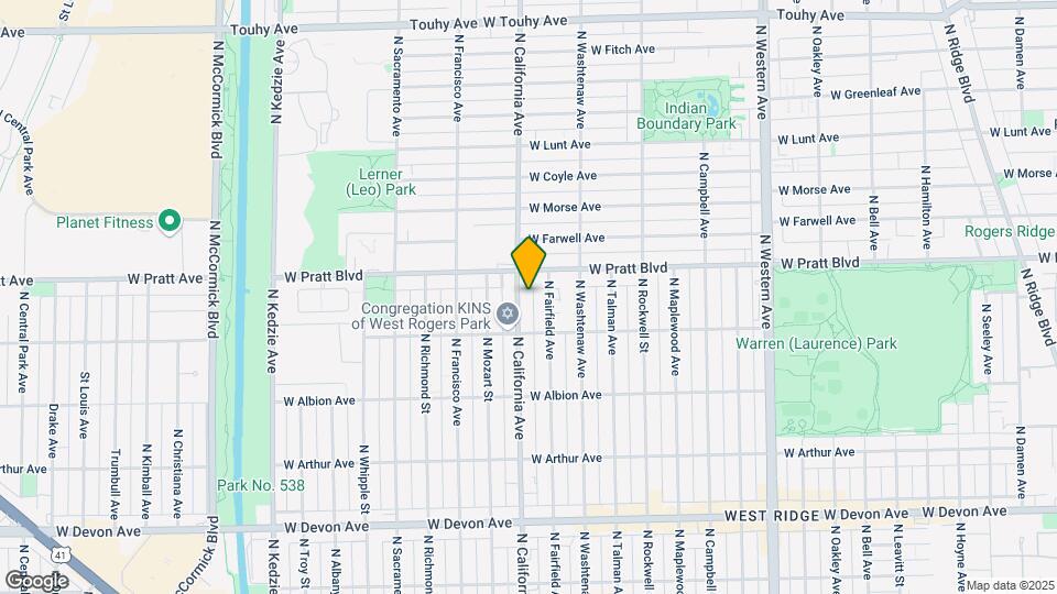 6735 N California Ave Map and Location Details