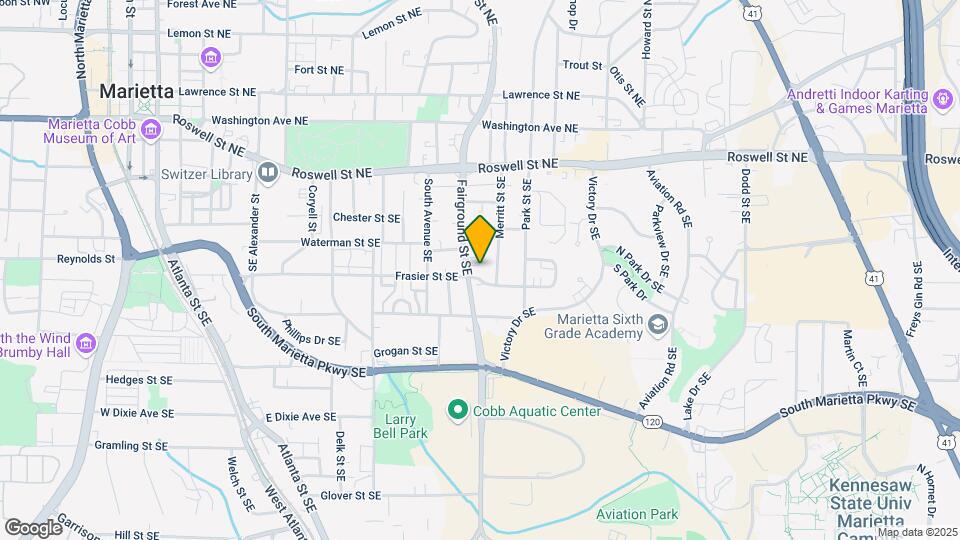 607 SE Colonial Cir Map and Location Details
