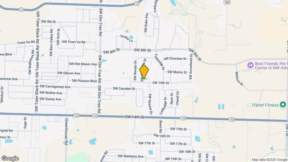 911 SW Cheyenne Dr Map and Location Details