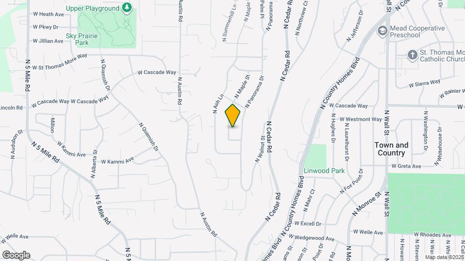 7722 N Maple St Map and Location Details