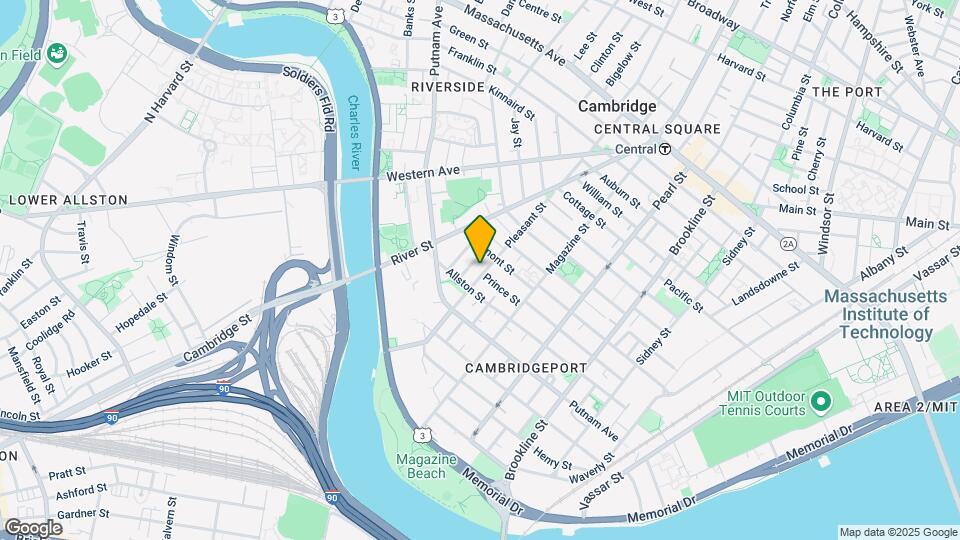 113 Pleasant St, Unit 02T Map and Location Details
