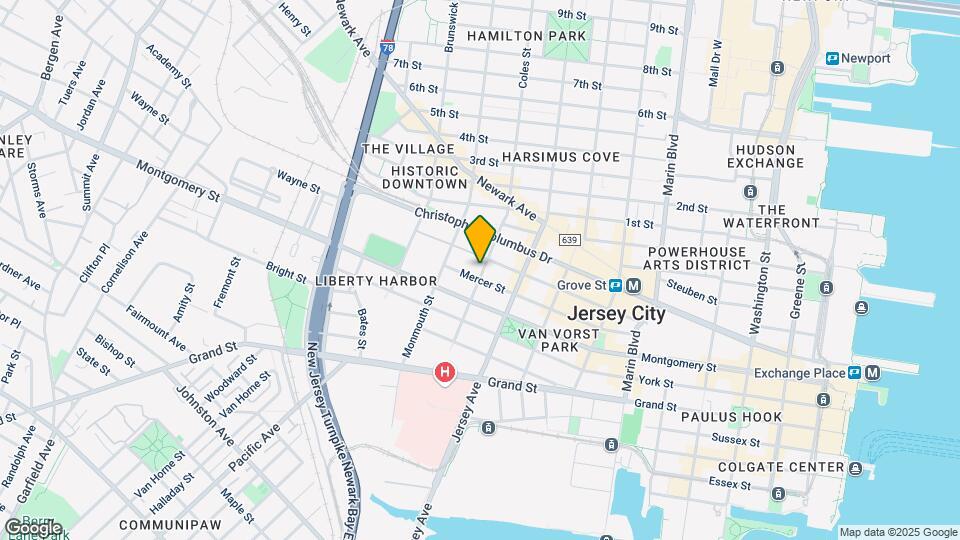331 Varick St Map and Location Details