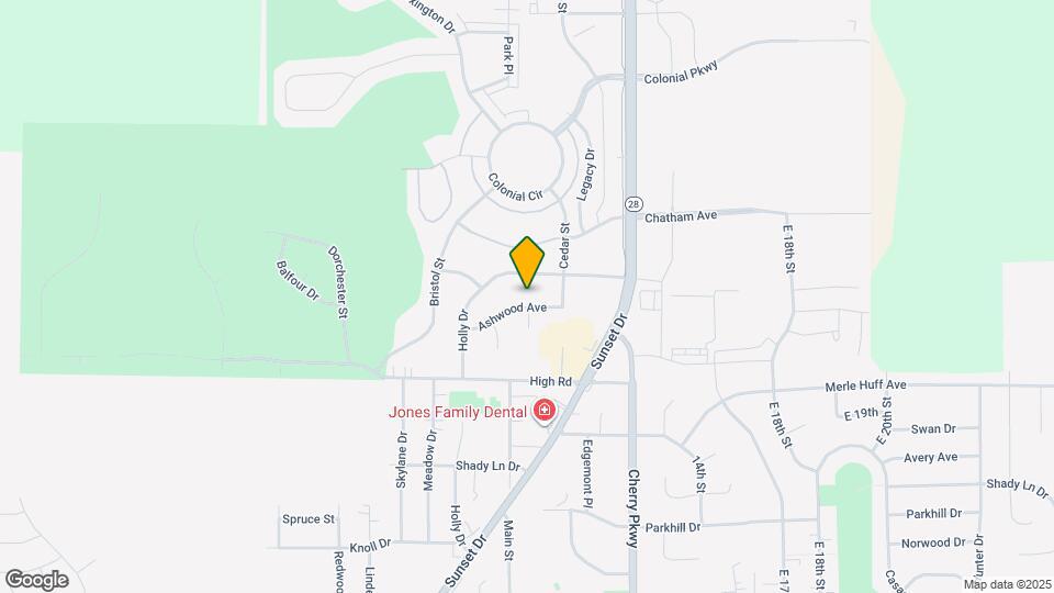 813 Ashwood Ave Map and Location Details