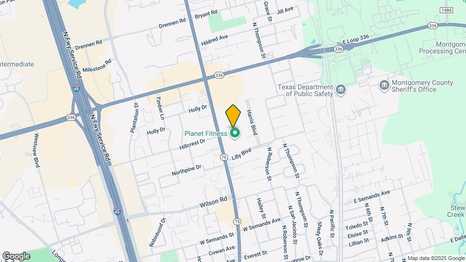 2400 N Frazier St Map and Location Details