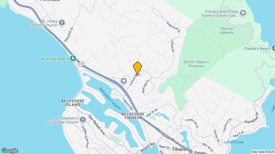 7 Davis Dr Map and Location Details