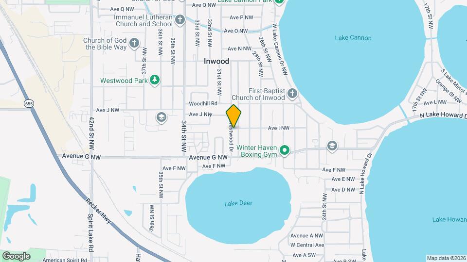 876 Crestwood Dr Map and Location Details