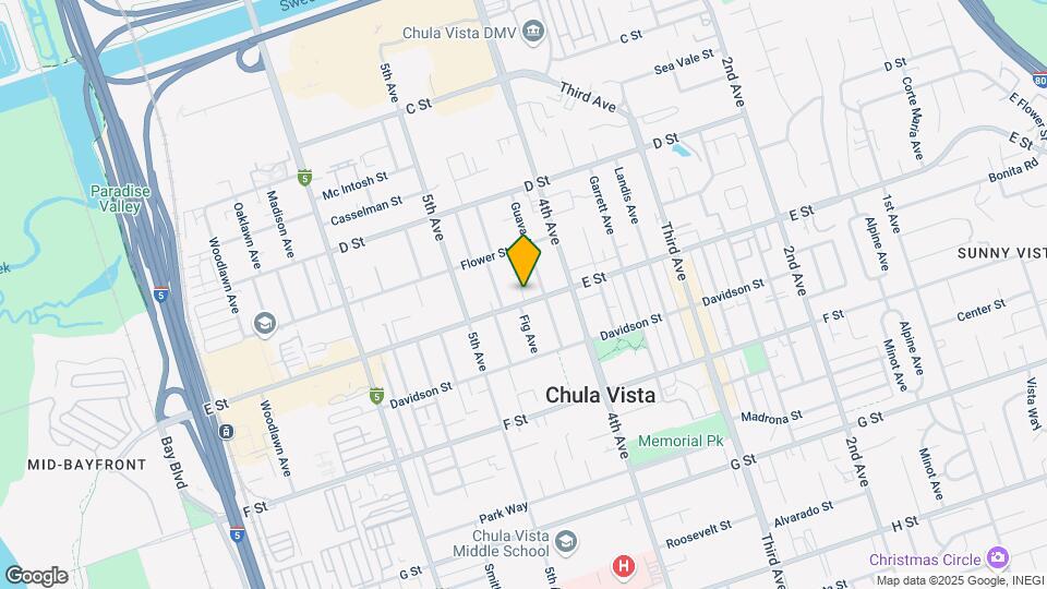 Casa Chula Apartments Map and Location Details