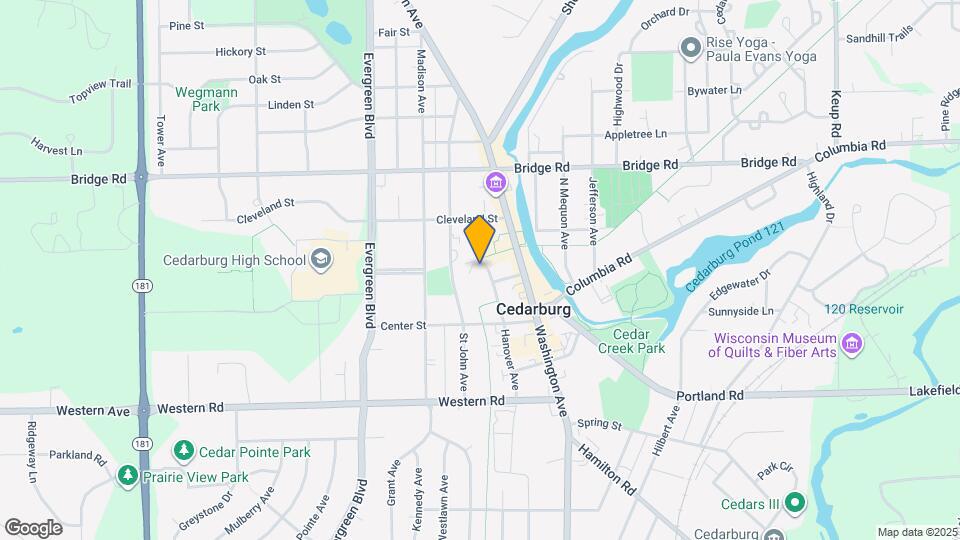 Hanover Square Apartments and Nearby Cedarburg Apartments For Rent Cedarburg, WI