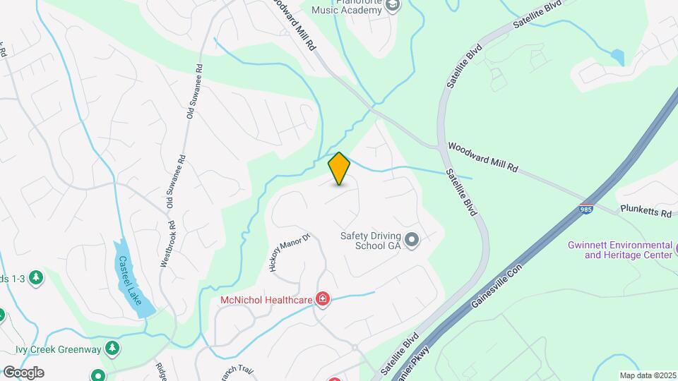 670 Roxford Ln NE Map and Location Details