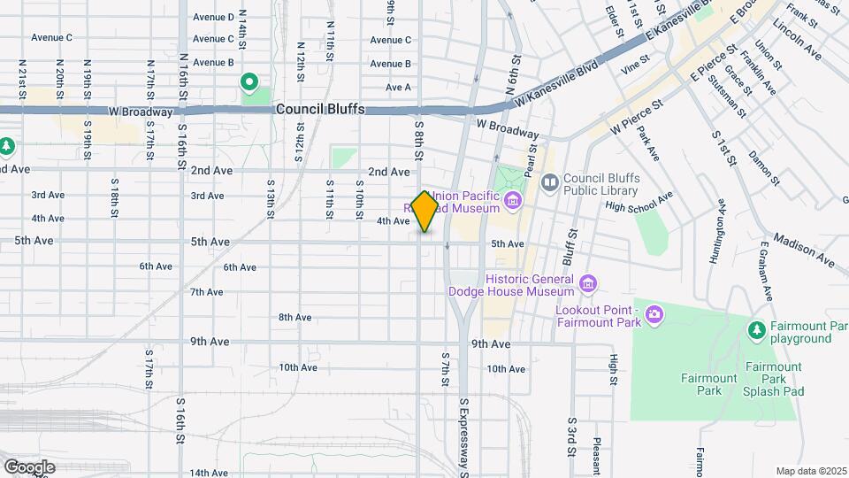 421 S 8th St Map and Location Details