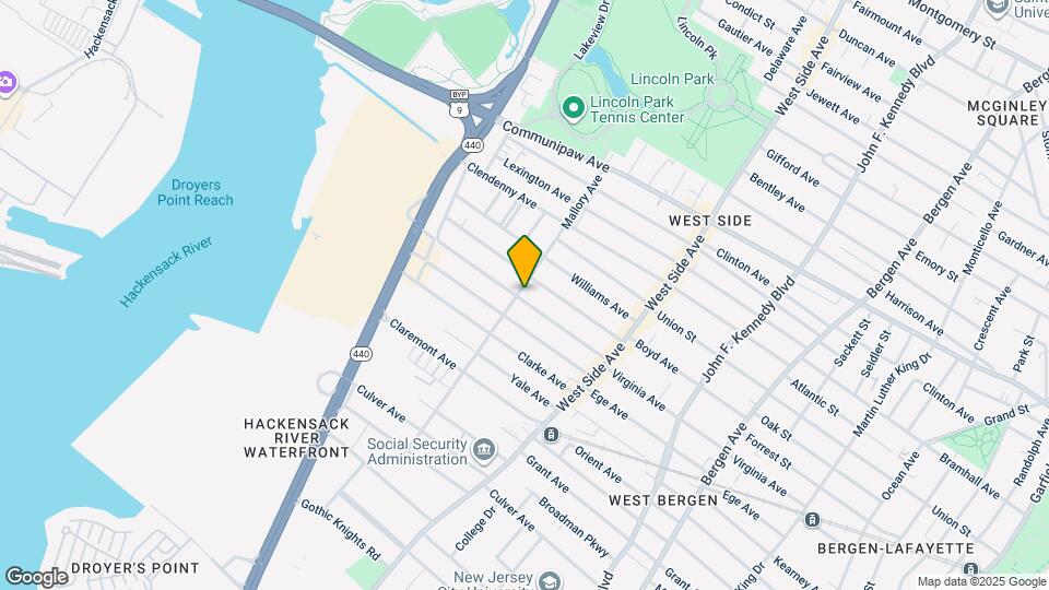 132 MALLORY Ave Map and Location Details