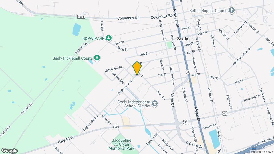 900 Eagle Lake Rd Map and Location Details