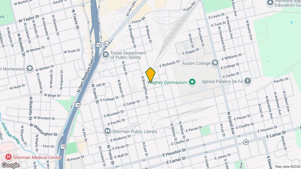 910-914-914 N Throckmorton St Map and Location Details