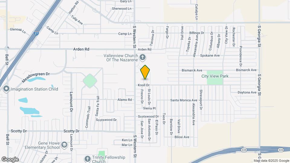 7622 Woodford Ave Map and Location Details