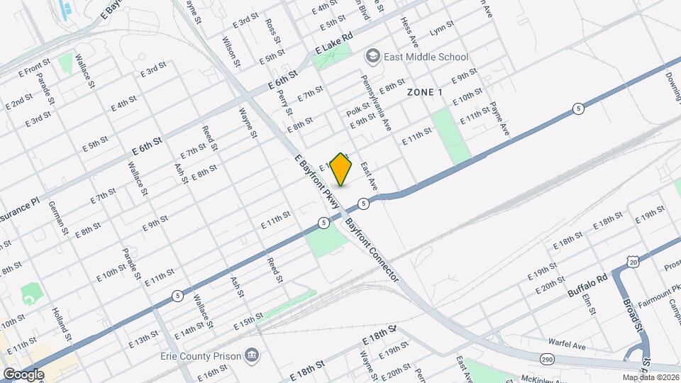 911 E 11th St Mapa y Detalles de la Ubicación