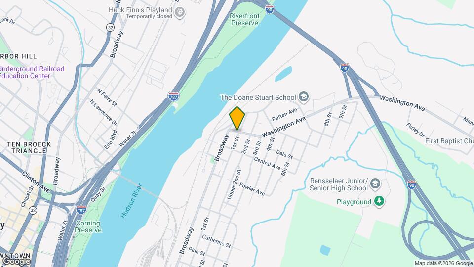 1643 1st St Map and Location Details