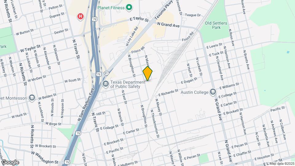 704 E Sycamore St Map and Location Details