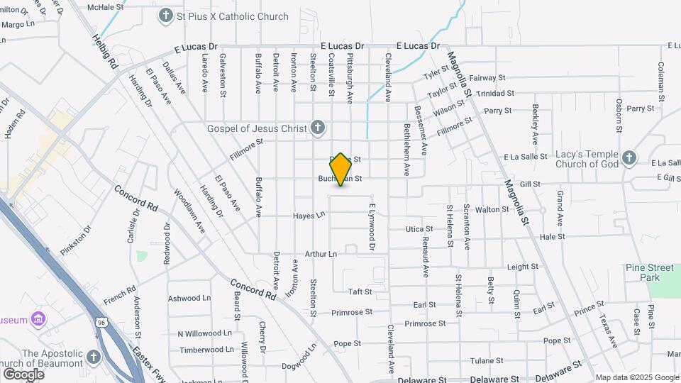 2450 N Lynwood Dr Map and Location Details