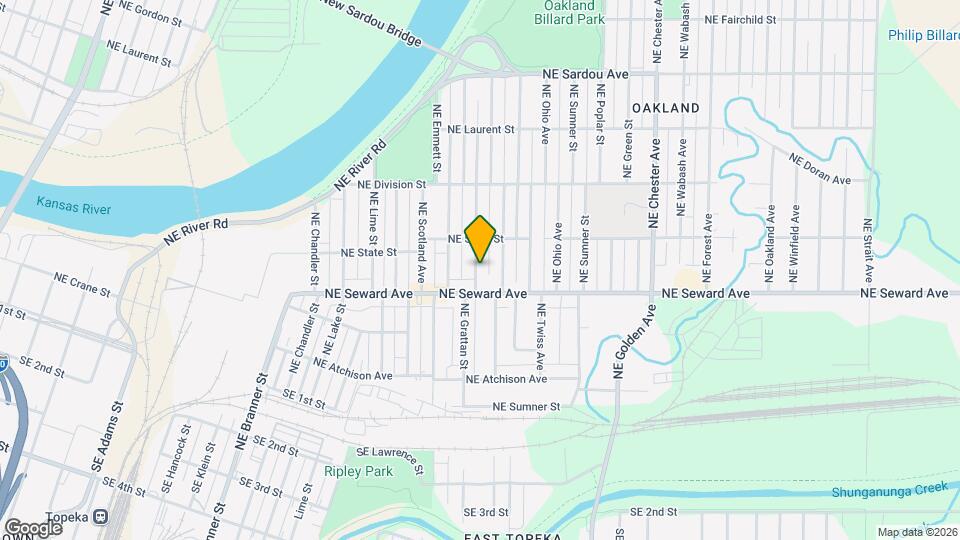414 NE Grattan St Map and Location Details