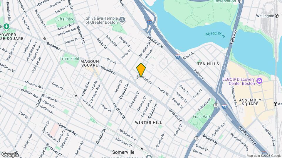 12 Douglas Ave, Unit 1 Mapa y Detalles de la Ubicación