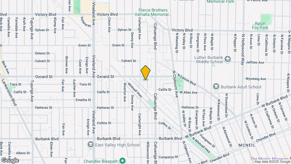5941 Willowcrest Ave Map and Location Details