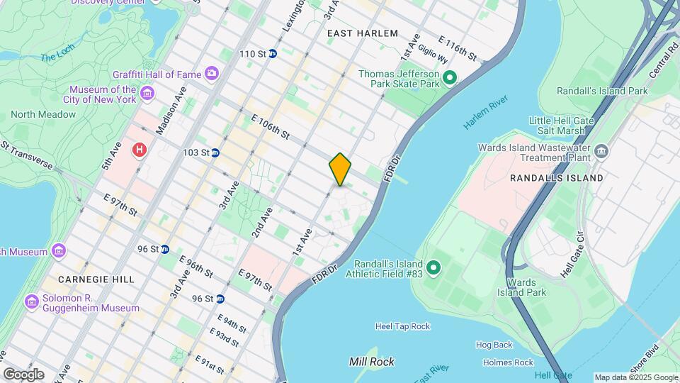 East River Mapa y Detalles de la Ubicación