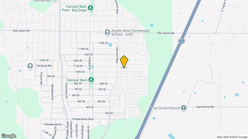 916 10th St Map and Location Details