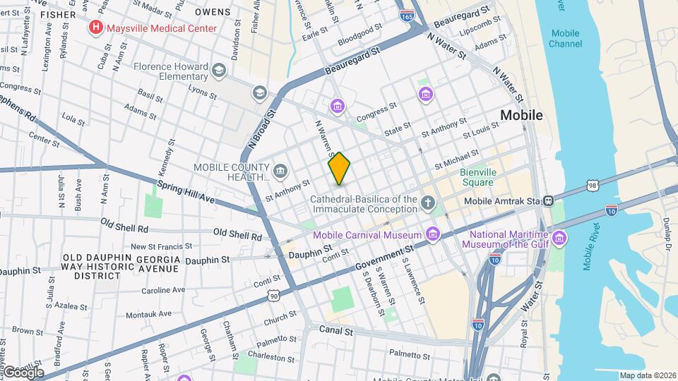 110 N Dearborn St Map and Location Details