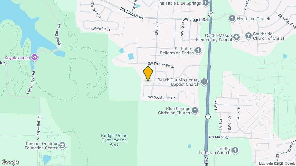 1211 SW Hillcrest Dr Map and Location Details