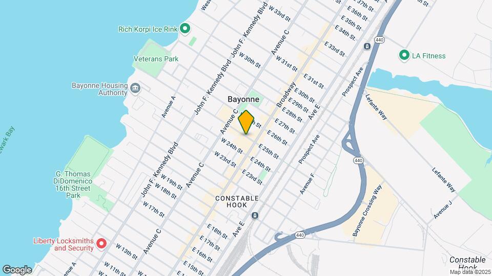15 W 25th St Map and Location Details