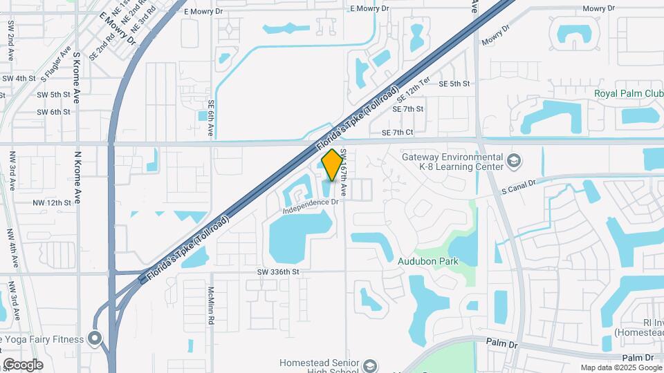 1080 N Franklin Ave Map and Location Details