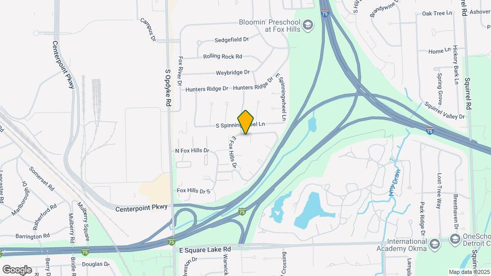 688 E Fox Hills Dr Map and Location Details