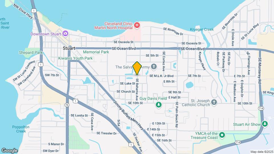 5648 SE Edgewater Cir Map and Location Details