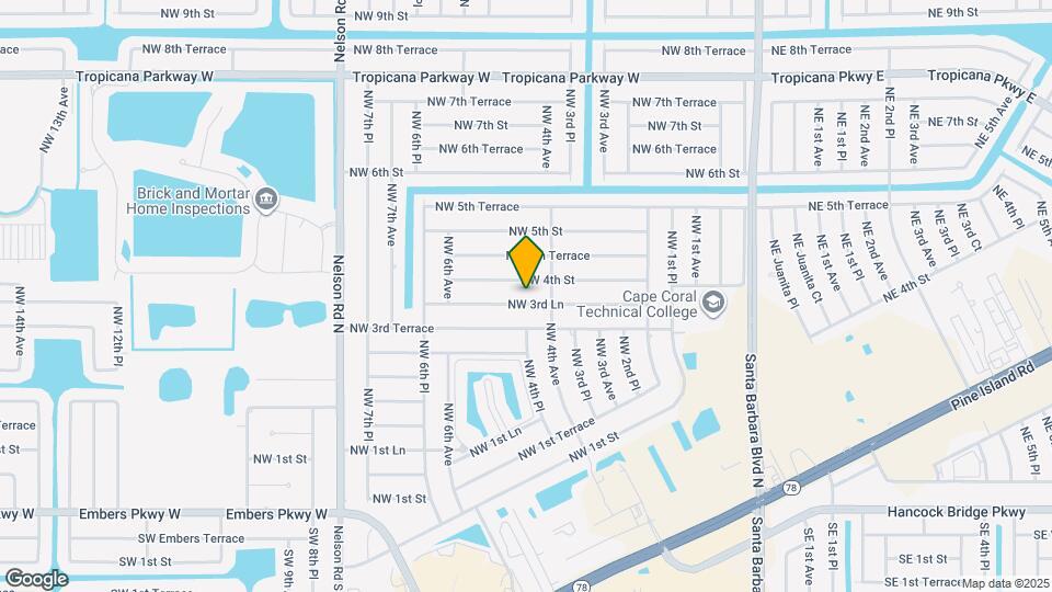 417 NW 3rd Ln Map and Location Details