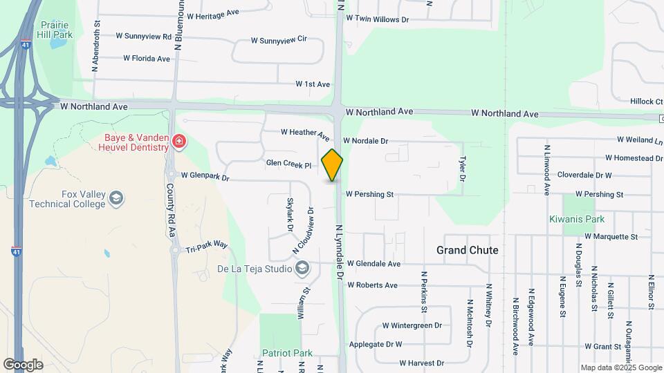 2457 N Lynndale Dr Map and Location Details