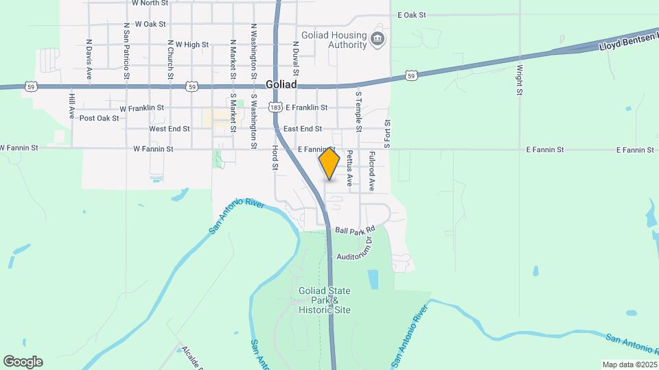 Fenner Square Apartments in Goliad, TX